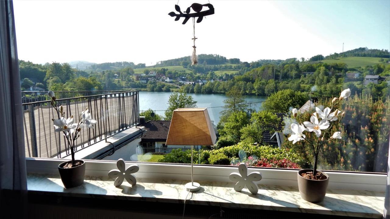 Seeblick-Ferienwohnung Im "Ferienhaus Agger-Blick" Mit Traumhafter Sonnen-Terrasse, Sauna, E-Kamin & Kajak Гуммерсбах Экстерьер фото